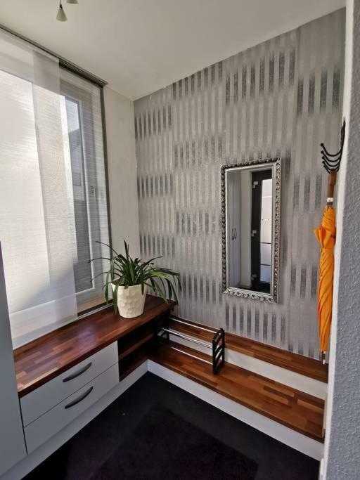 Einzelnwohnung Mit Eigenem Eingang Weingarten  Eksteriør bilde
